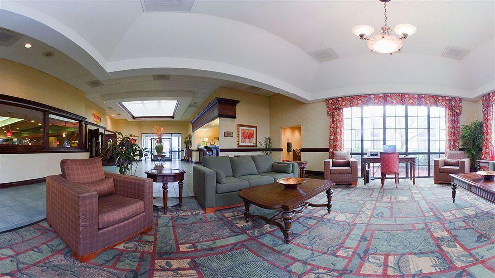 Holiday Inn Lumberton By Ihg מראה חיצוני תמונה